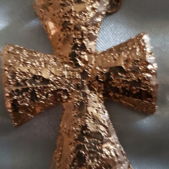 Vintage Sarah Coventry Gold Tone Cross Necklace - Picture 2 of 5